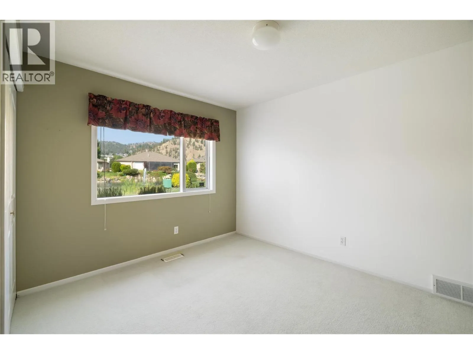 595 Yates Road Unit# 44