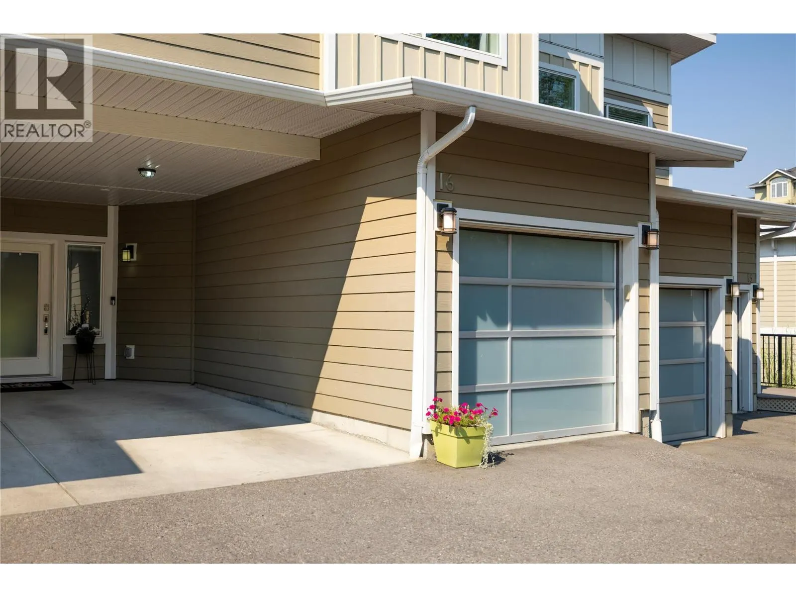 1170 Brant Avenue Unit# 16