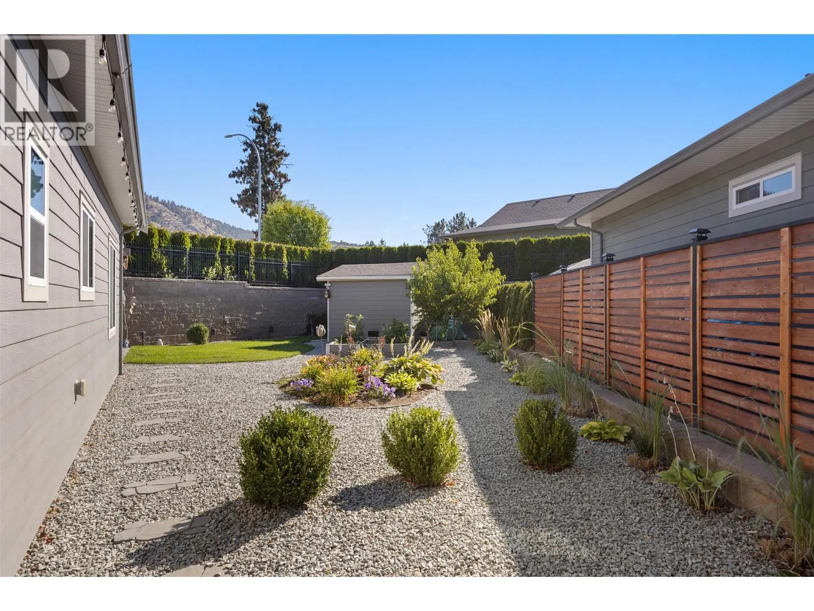 3339 Kingfisher Road