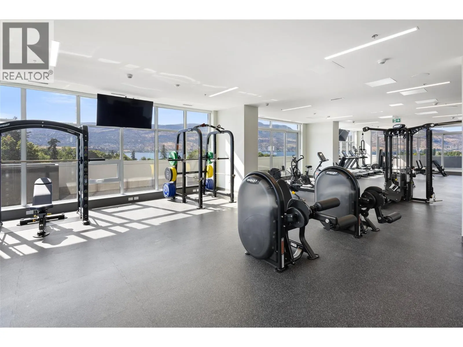 238 Leon Avenue Unit# 809