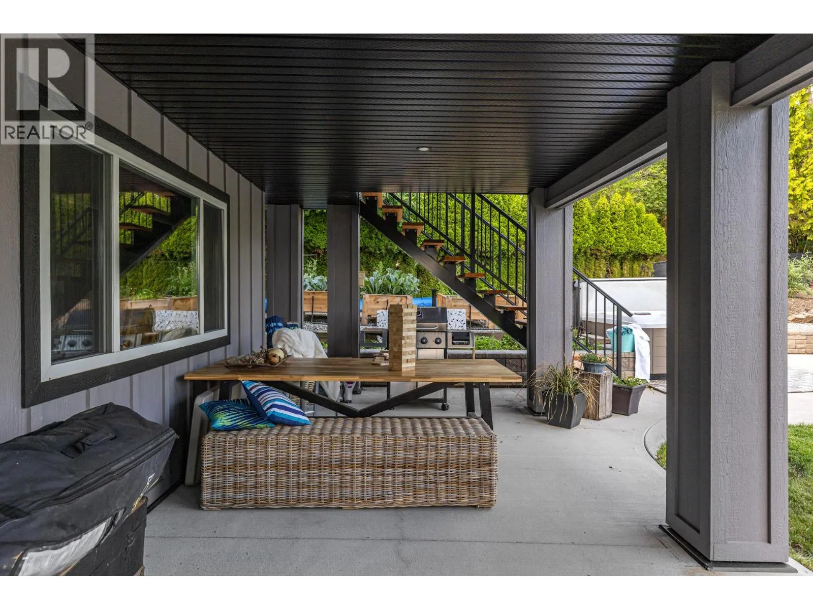 1671 Lindsay Drive