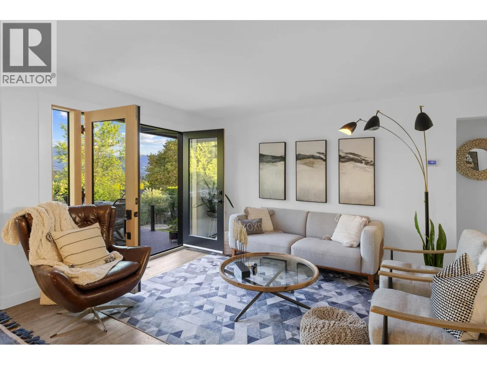 1671 Lindsay Drive