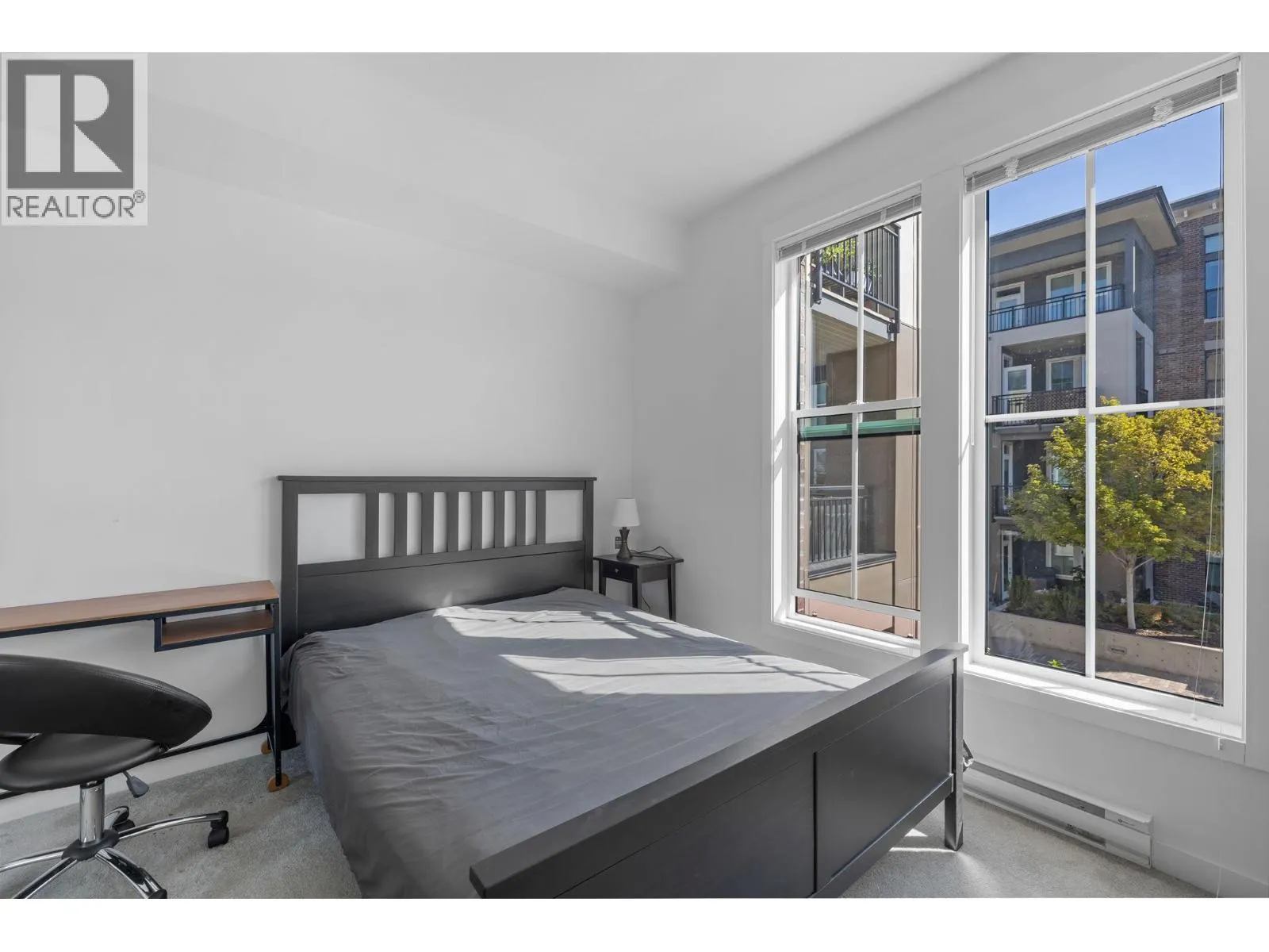 1775 Chapman Place Unit# 221