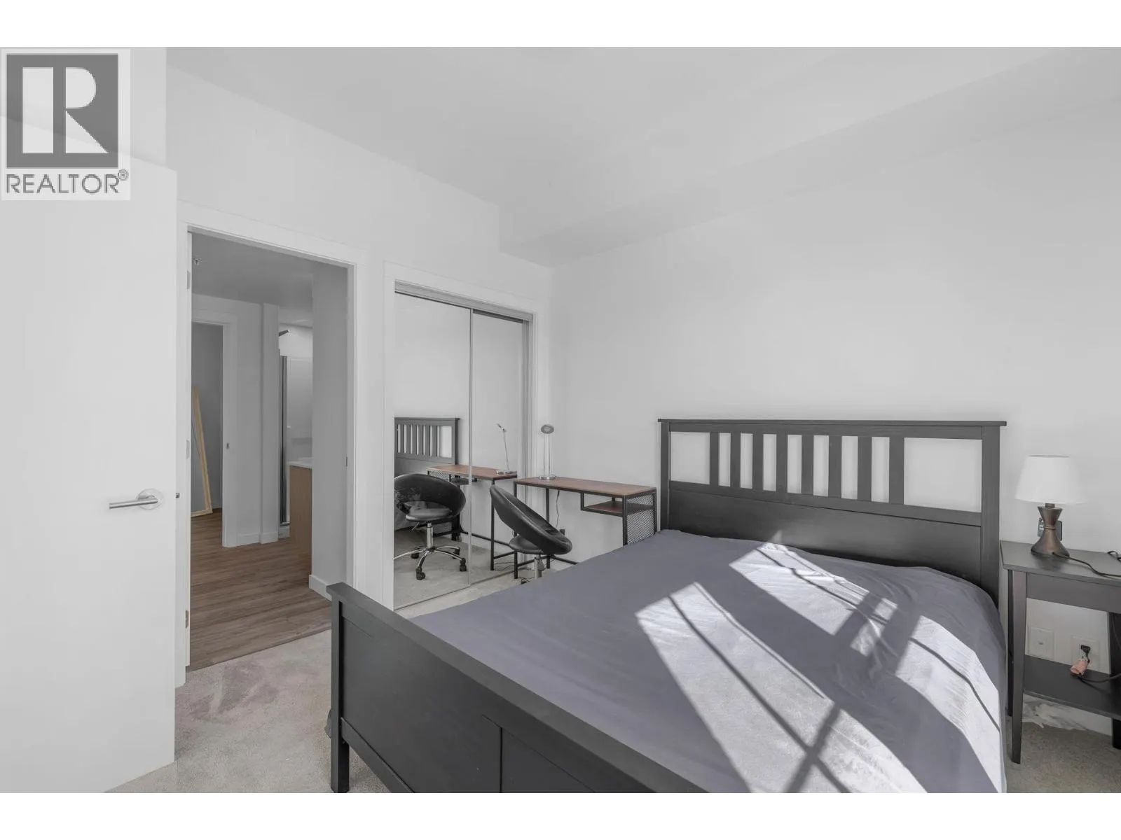 1775 Chapman Place Unit# 221