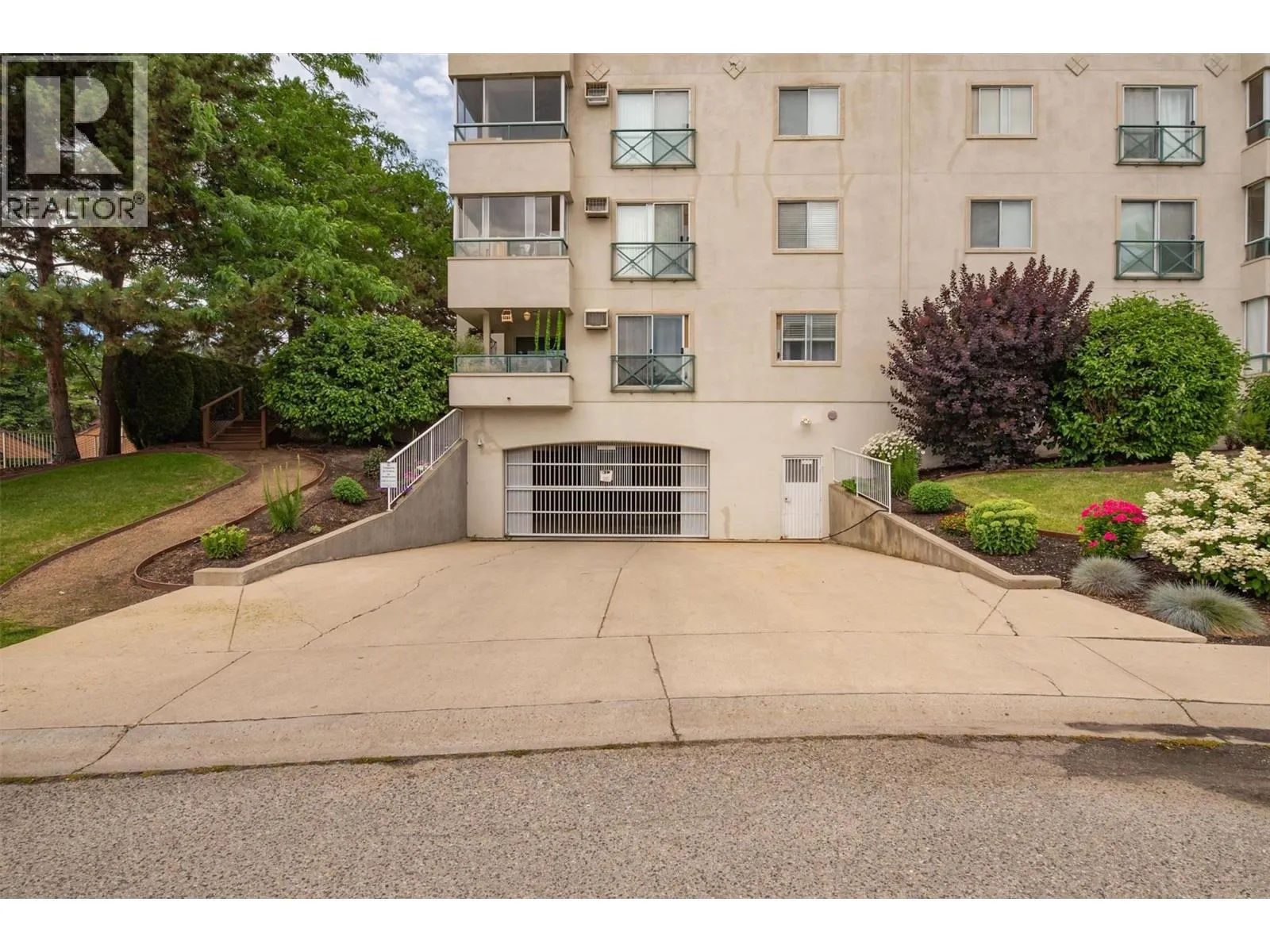 730 Badke Road Unit# 307