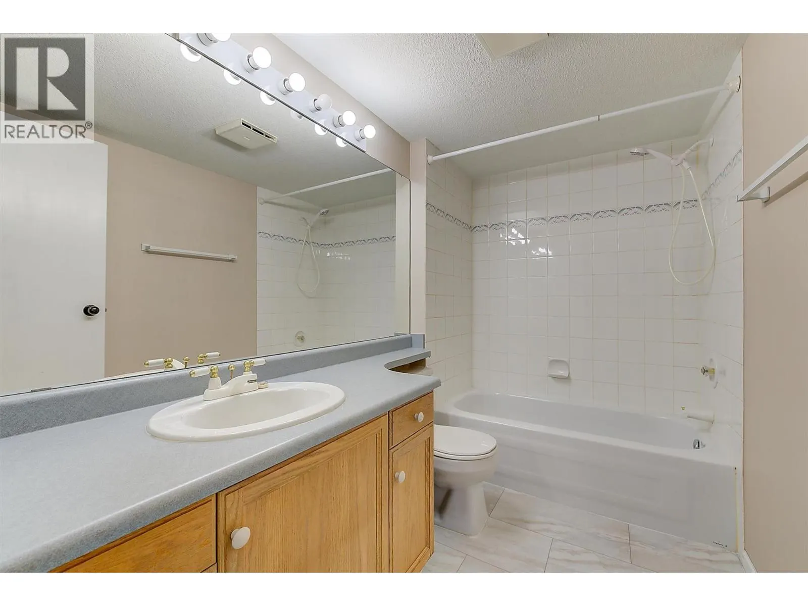 730 Badke Road Unit# 307