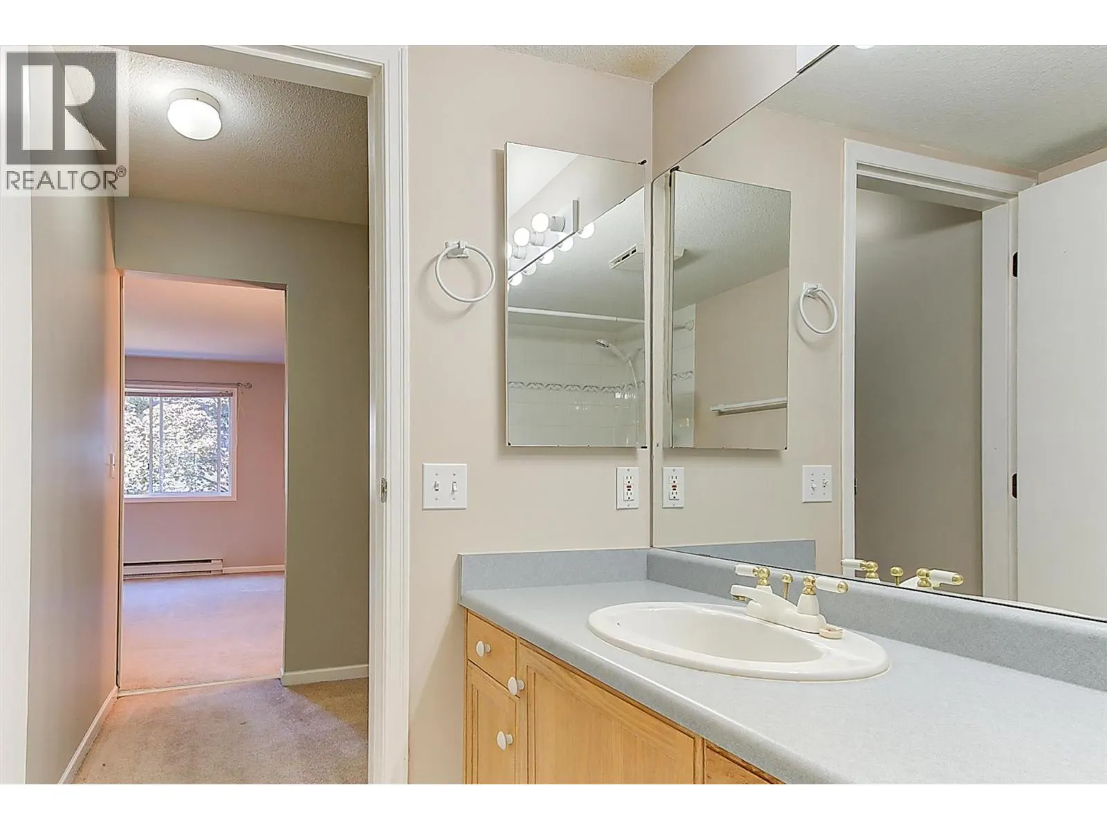 730 Badke Road Unit# 307