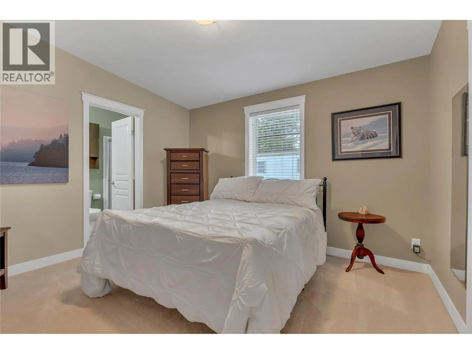 197 DAUPHIN Avenue Unit# 8