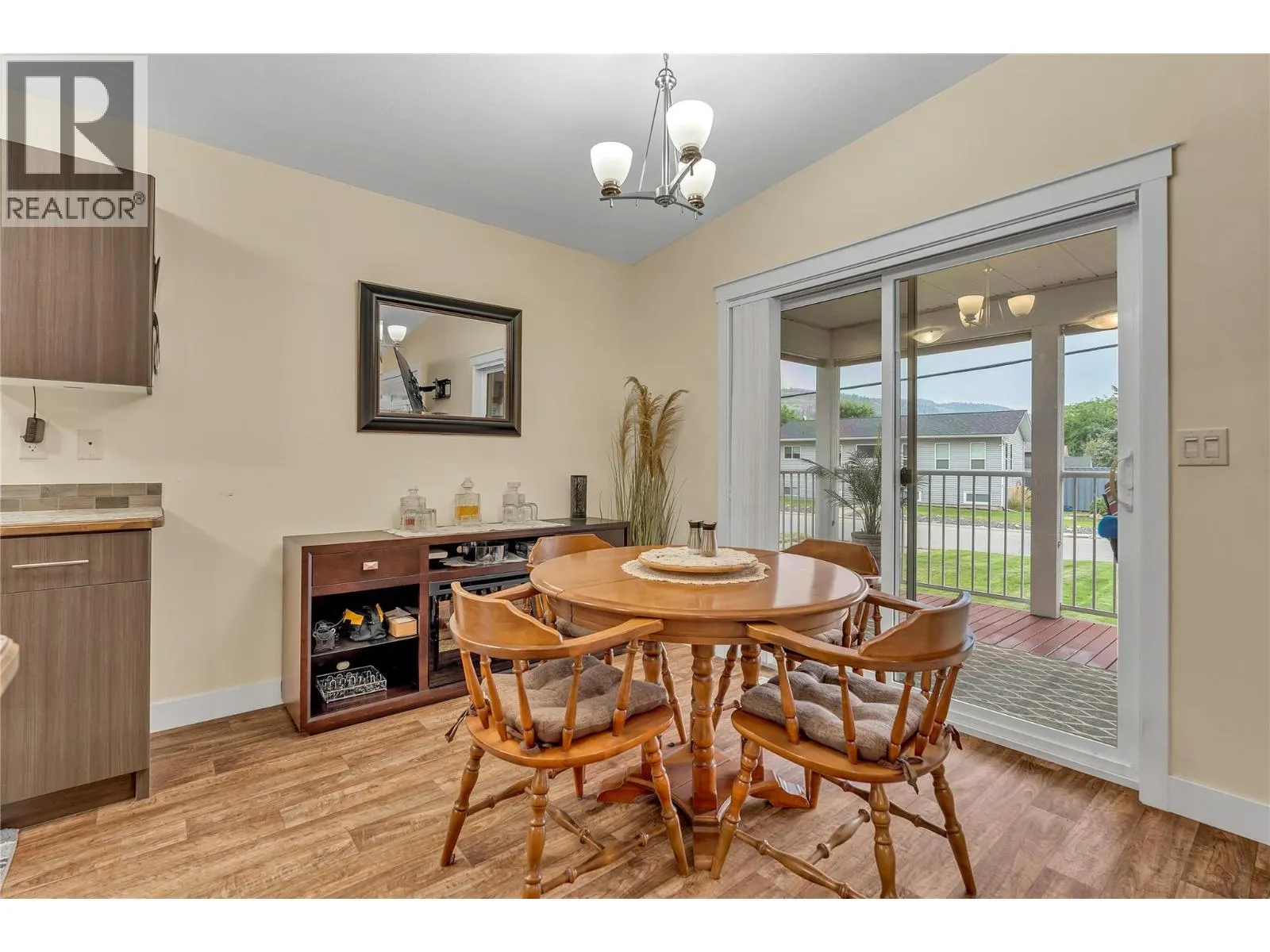 197 DAUPHIN Avenue Unit# 8