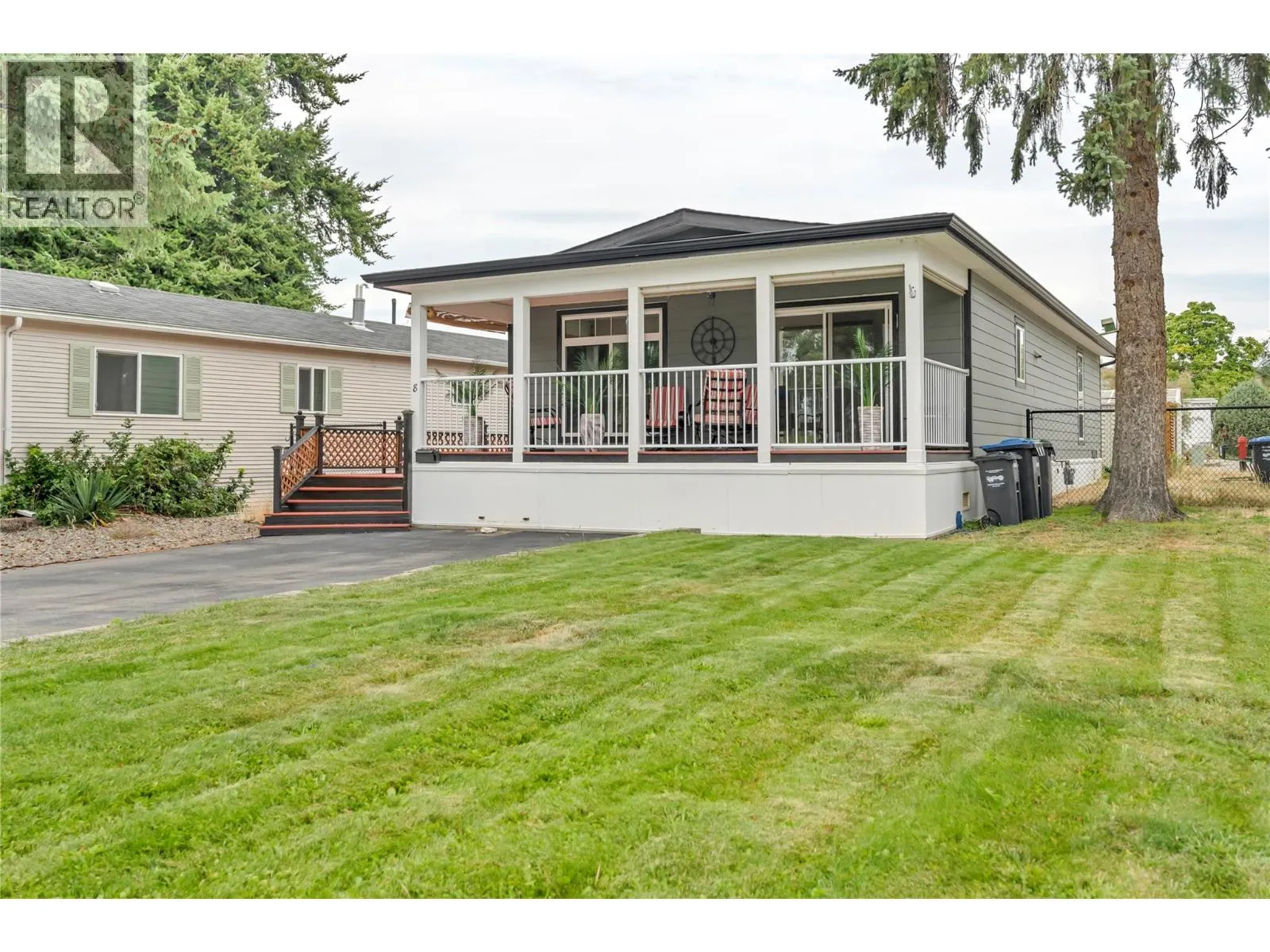 197 DAUPHIN Avenue Unit# 8