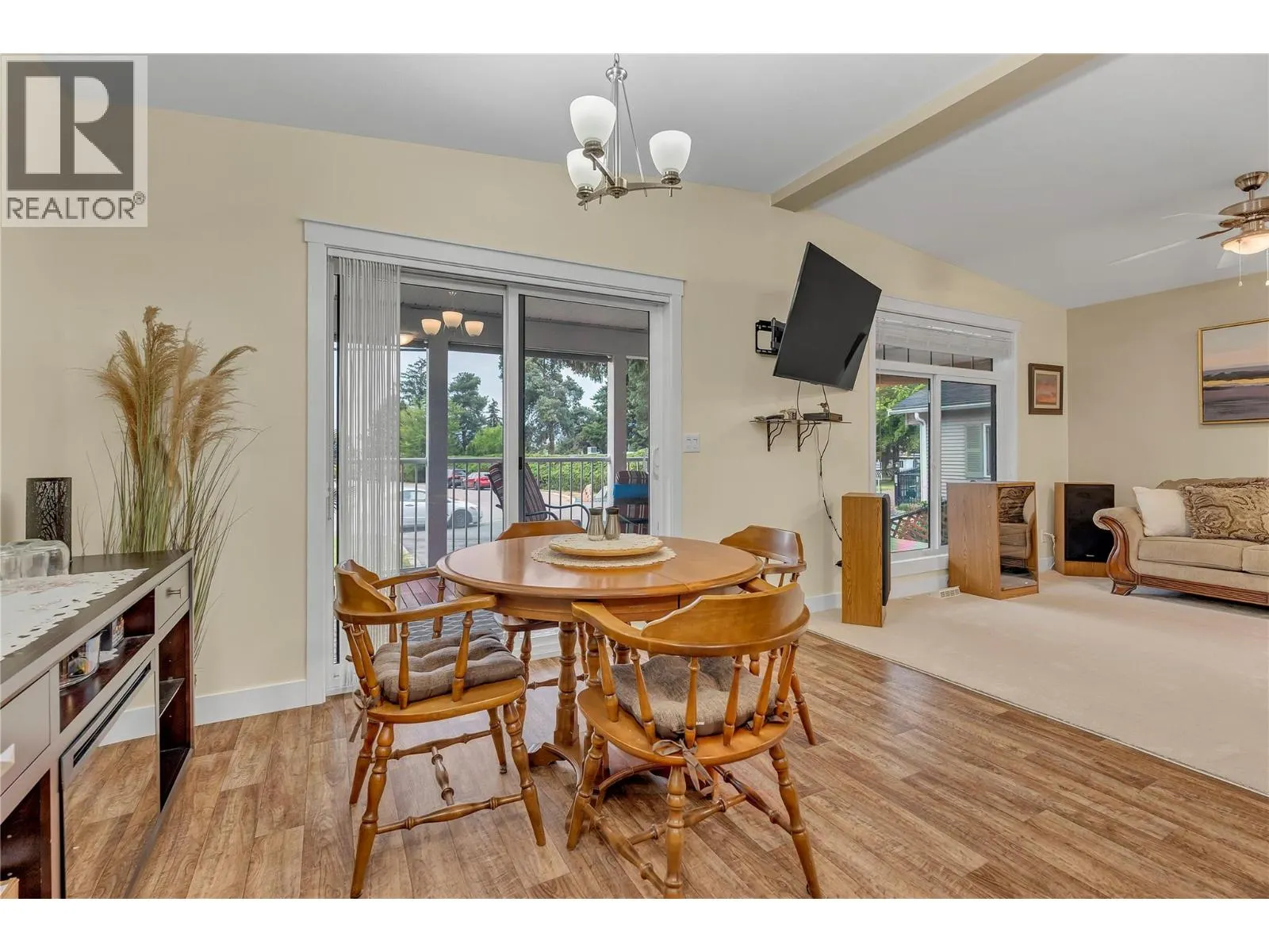 197 DAUPHIN Avenue Unit# 8