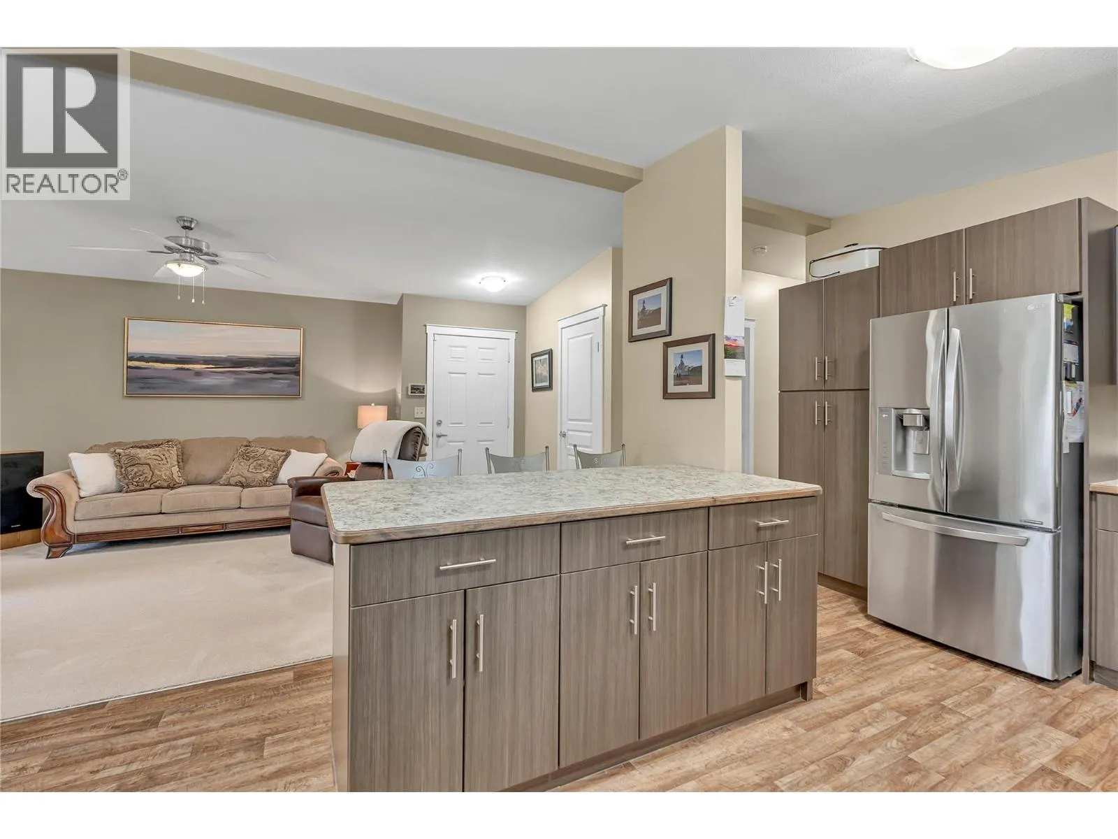 197 DAUPHIN Avenue Unit# 8