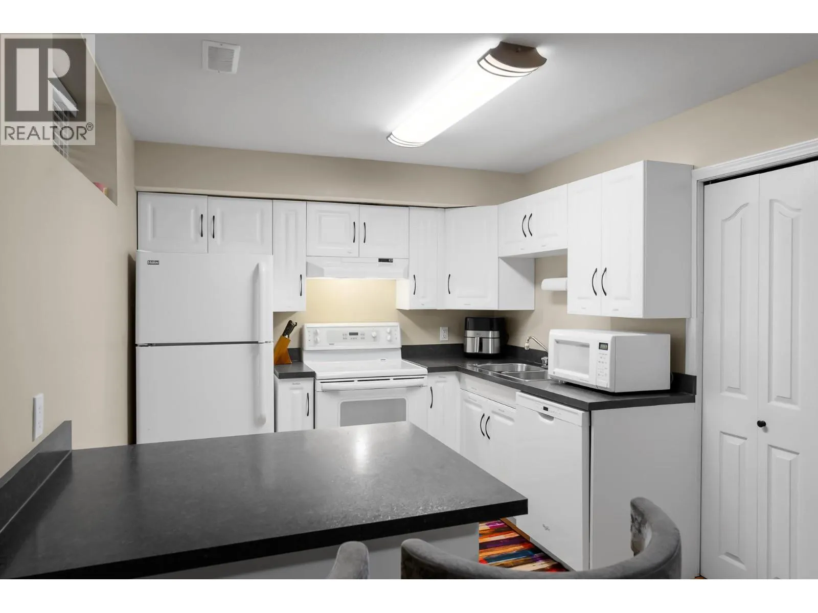 461 SEDONA Drive