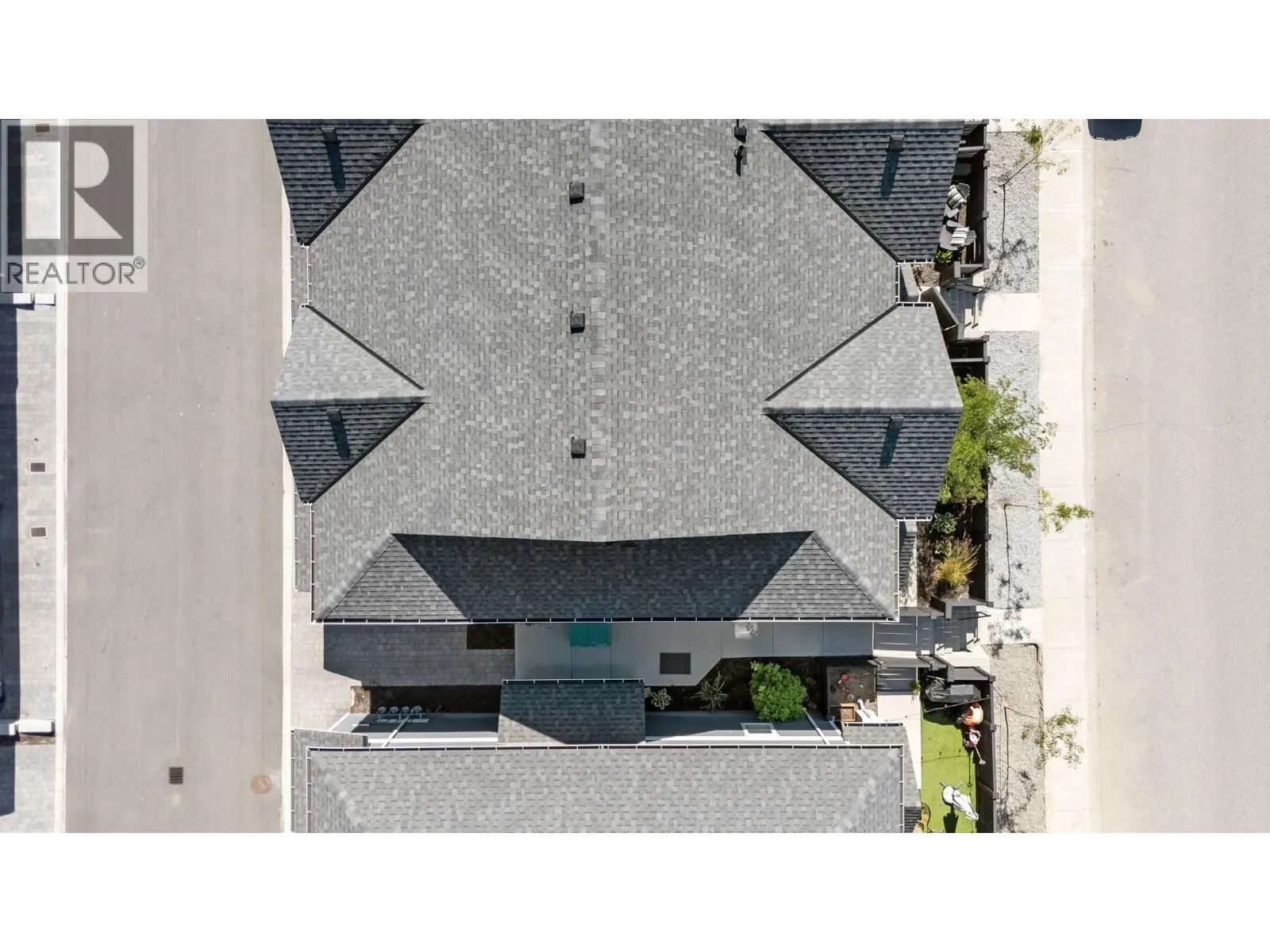 115 Wyndham Crescent Unit# 12 Lot# SL12