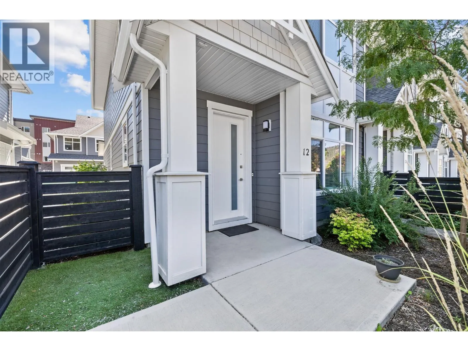 115 Wyndham Crescent Unit# 12 Lot# SL12