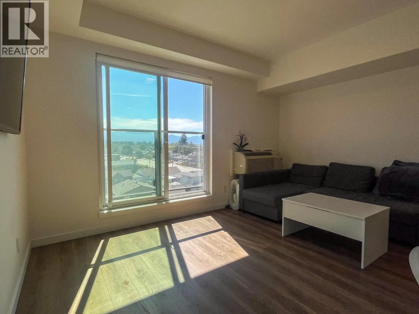 615 Rutland Road Unit# 512