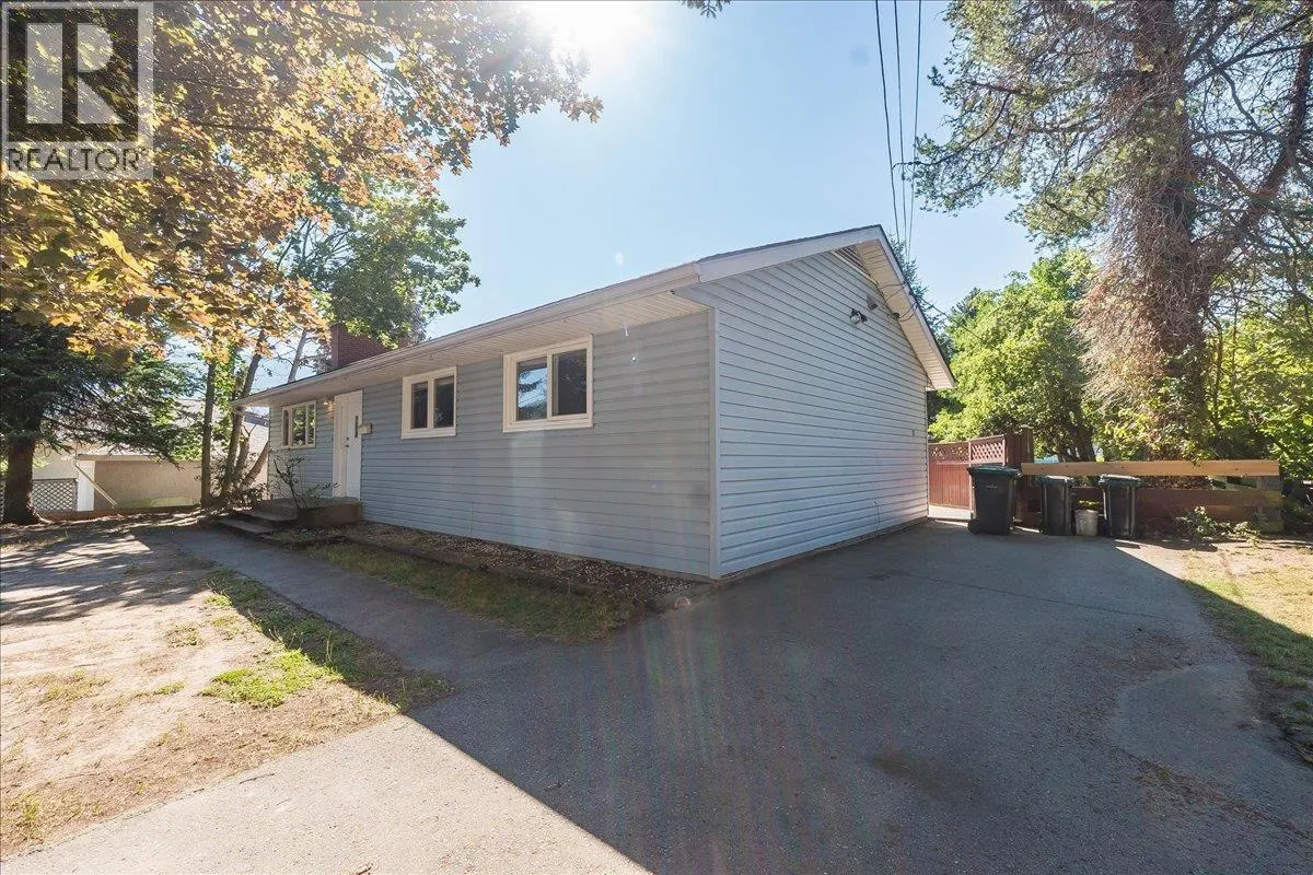 708 10TH Street