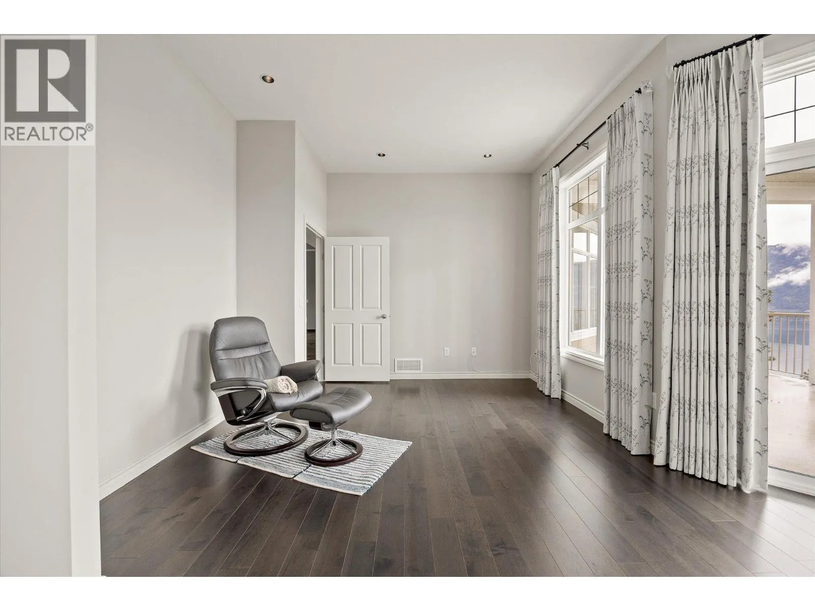 10726 Nighthawk Road Unit# 60