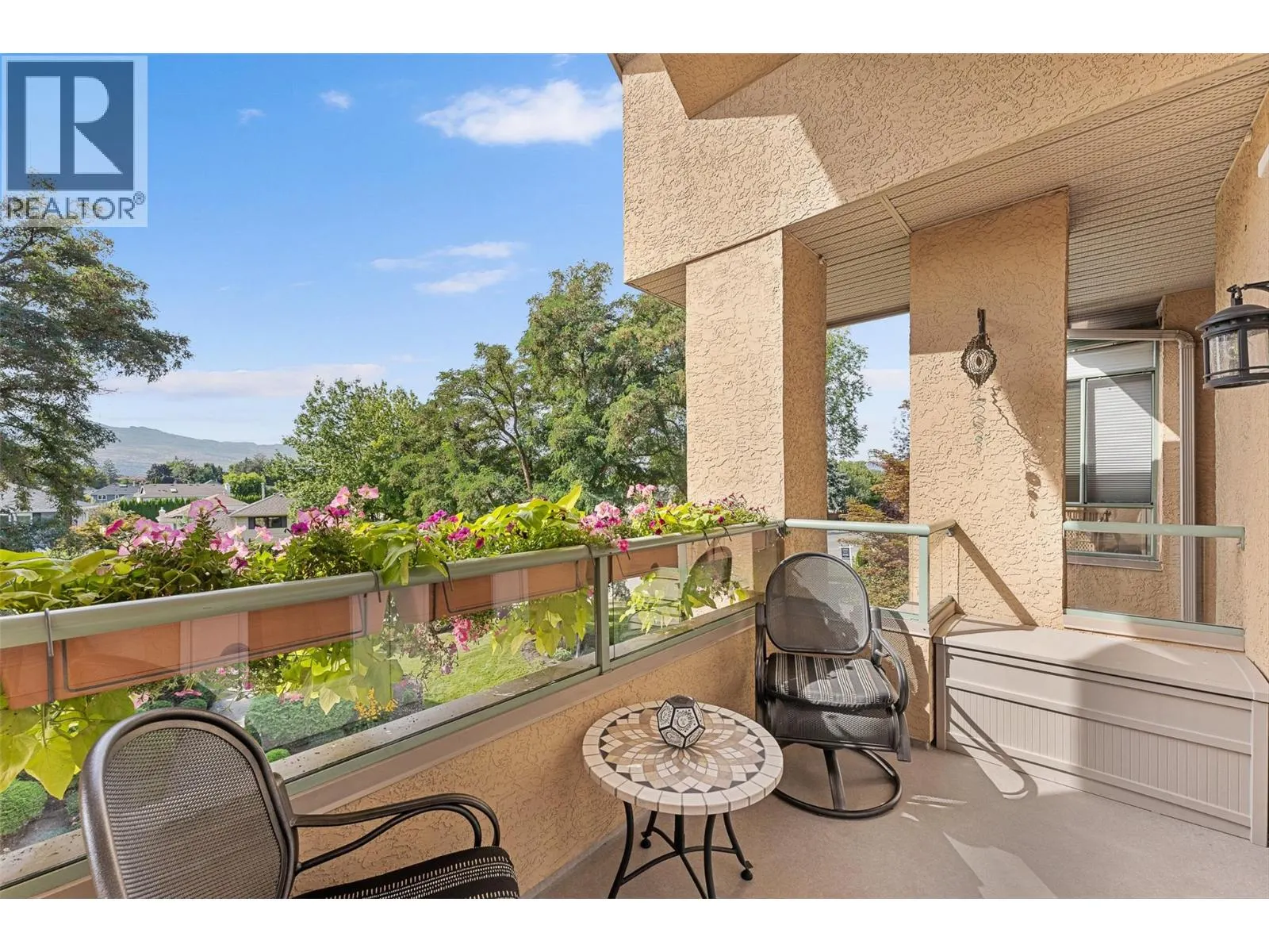 1152 Lanfranco Road Unit# 210