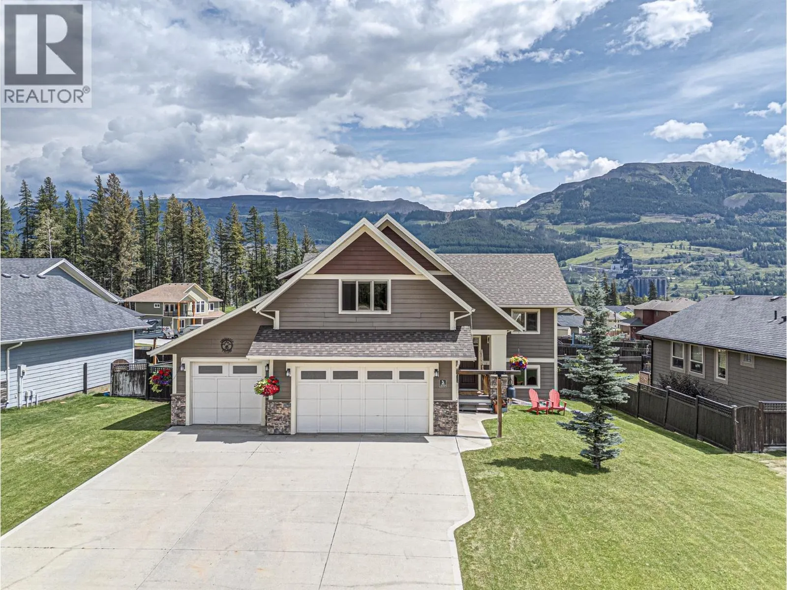 2030 GOLDEN EAGLE Drive