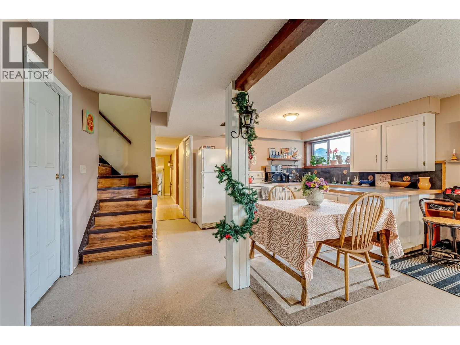 6944 Buchanan Road