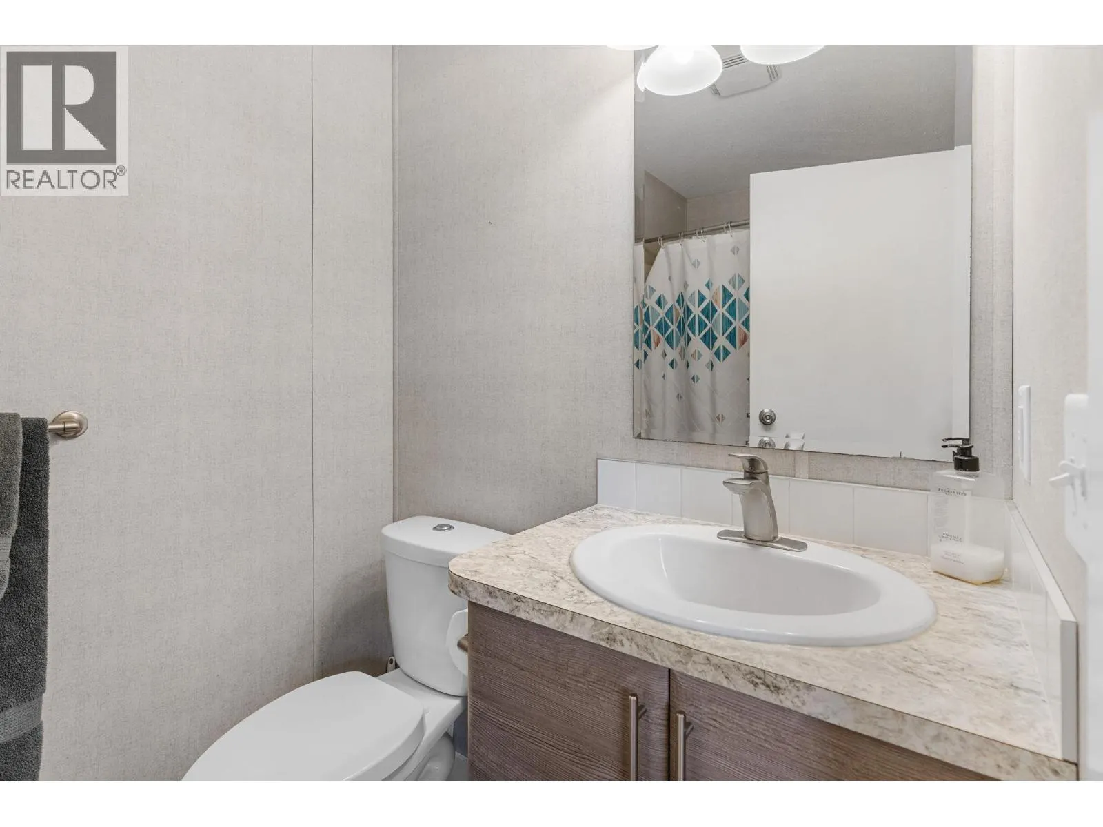 8945 Highway 97 N Unit# 16