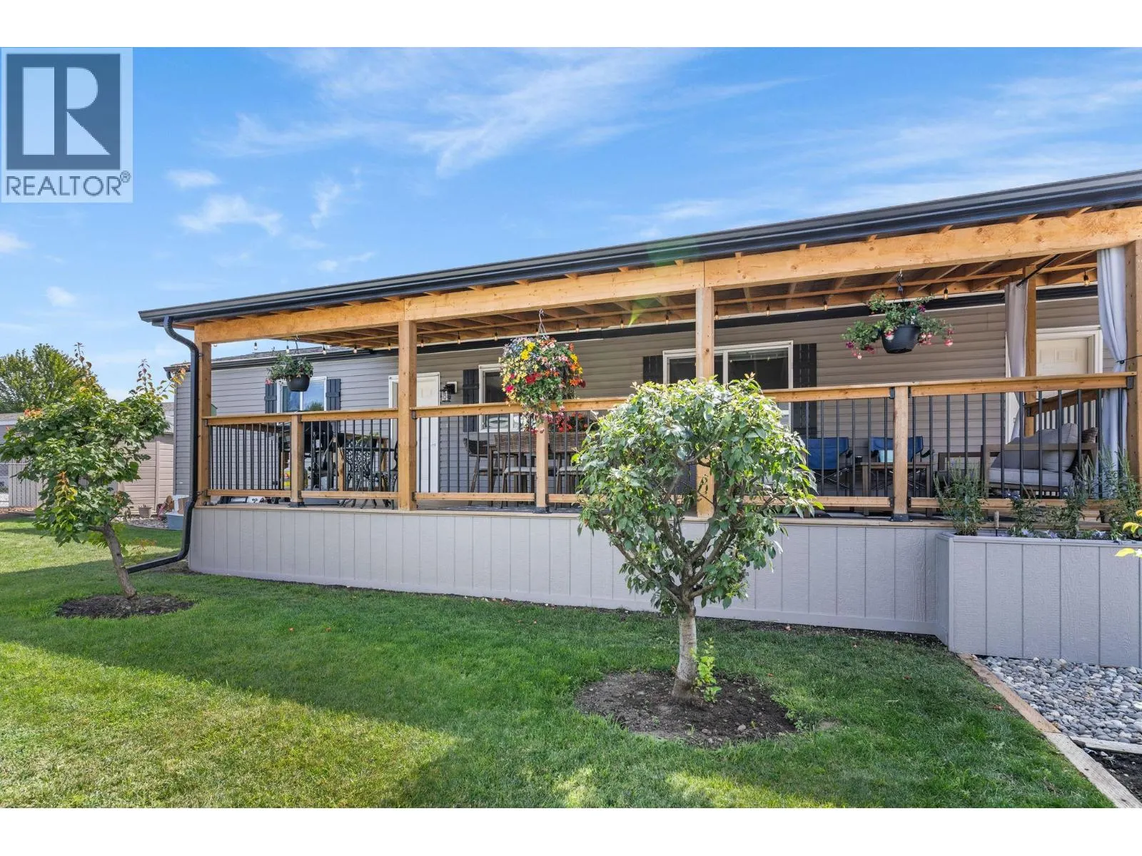 8945 Highway 97 N Unit# 16