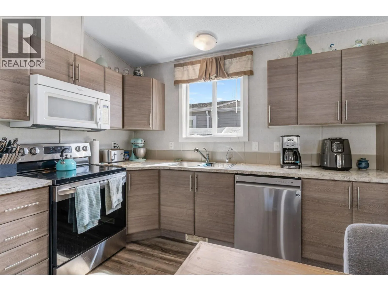 8945 Highway 97 N Unit# 16