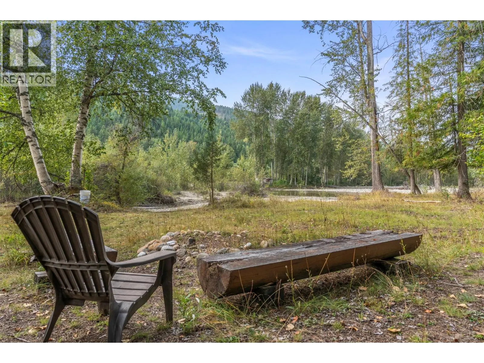 995 Shuswap River Drive