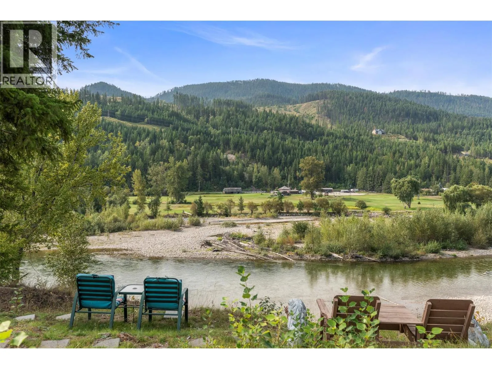 995 Shuswap River Drive