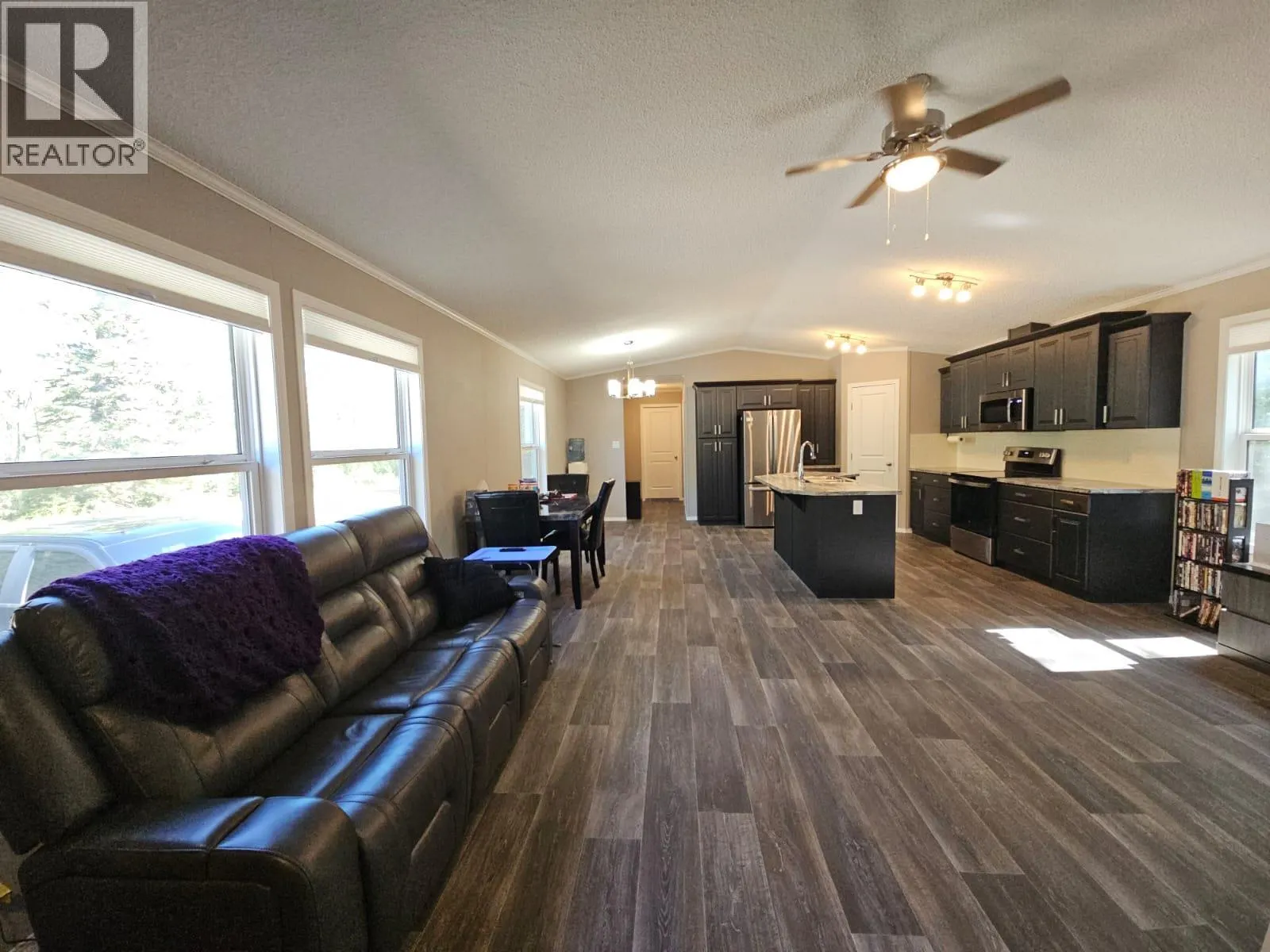3593 WEST HAYWARD Road