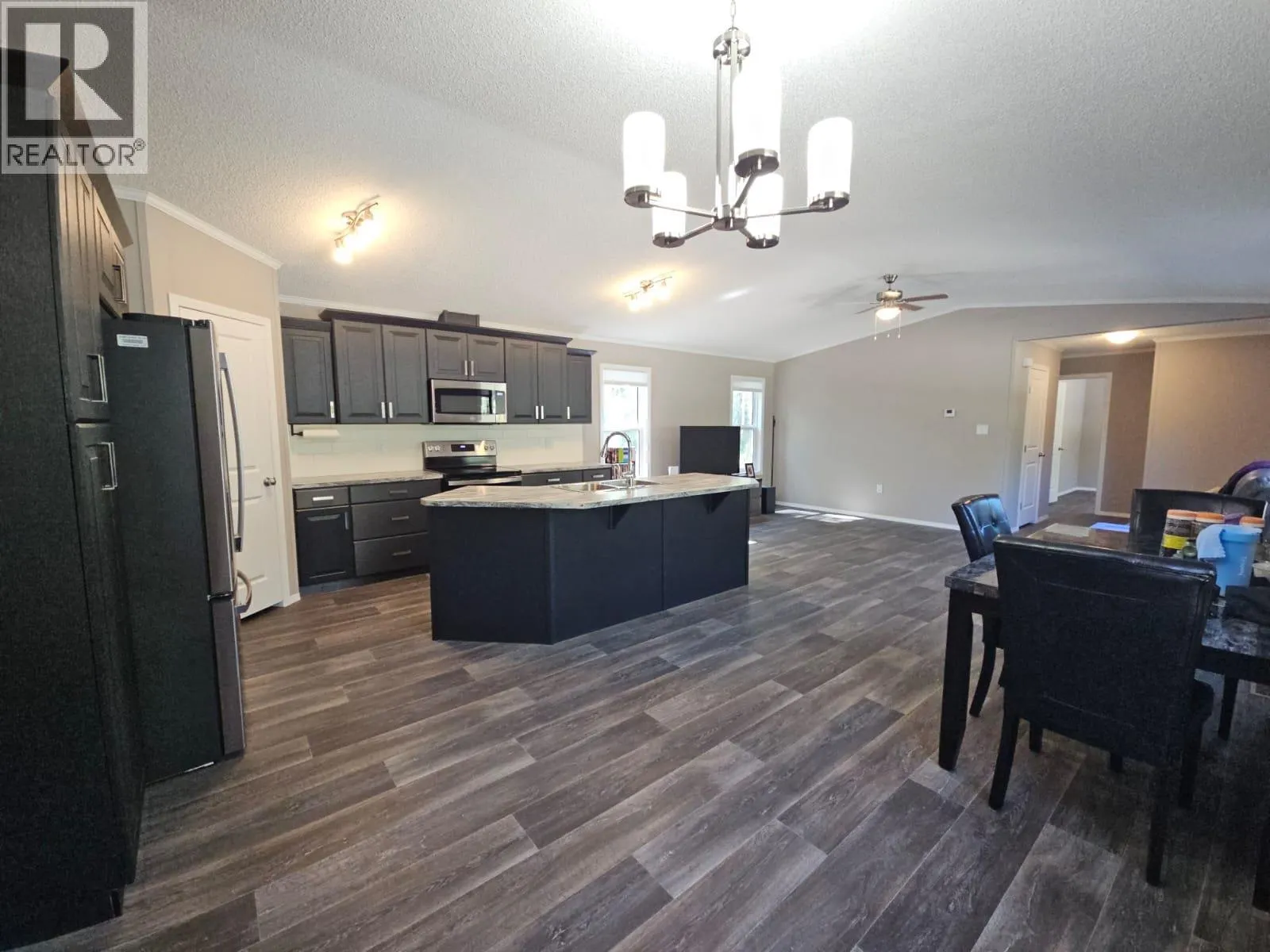 3593 WEST HAYWARD Road