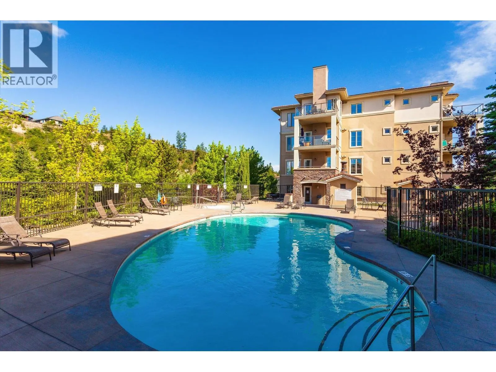 1875 Country Club Drive Unit# 1317