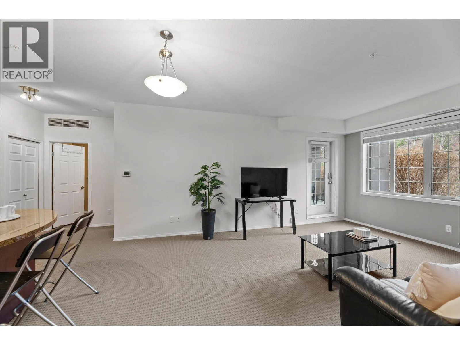 1875 Country Club Drive Unit# 1317