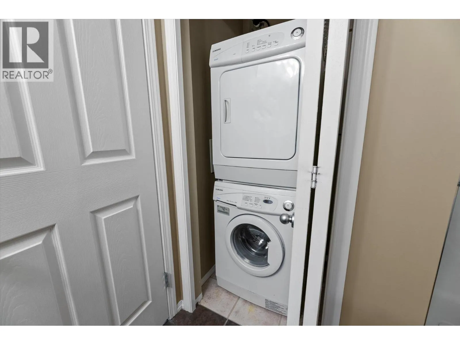 1875 Country Club Drive Unit# 1317