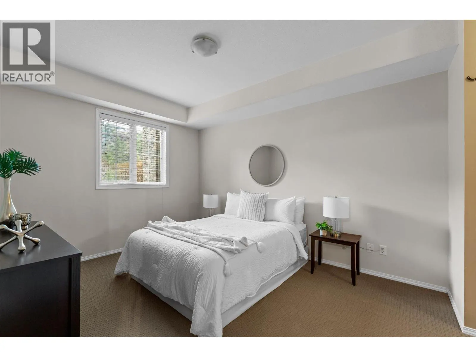 1875 Country Club Drive Unit# 1317