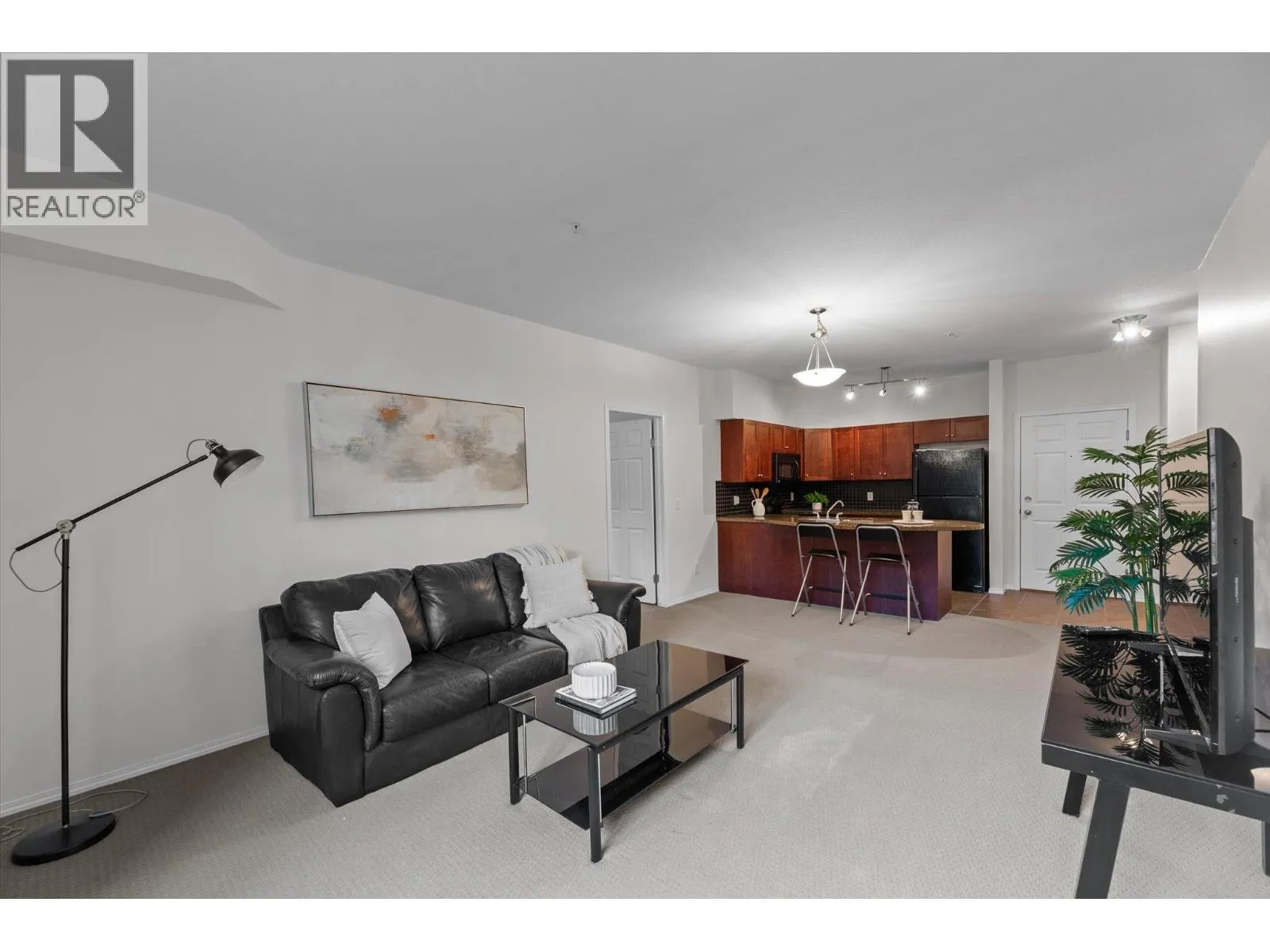 1875 Country Club Drive Unit# 1317