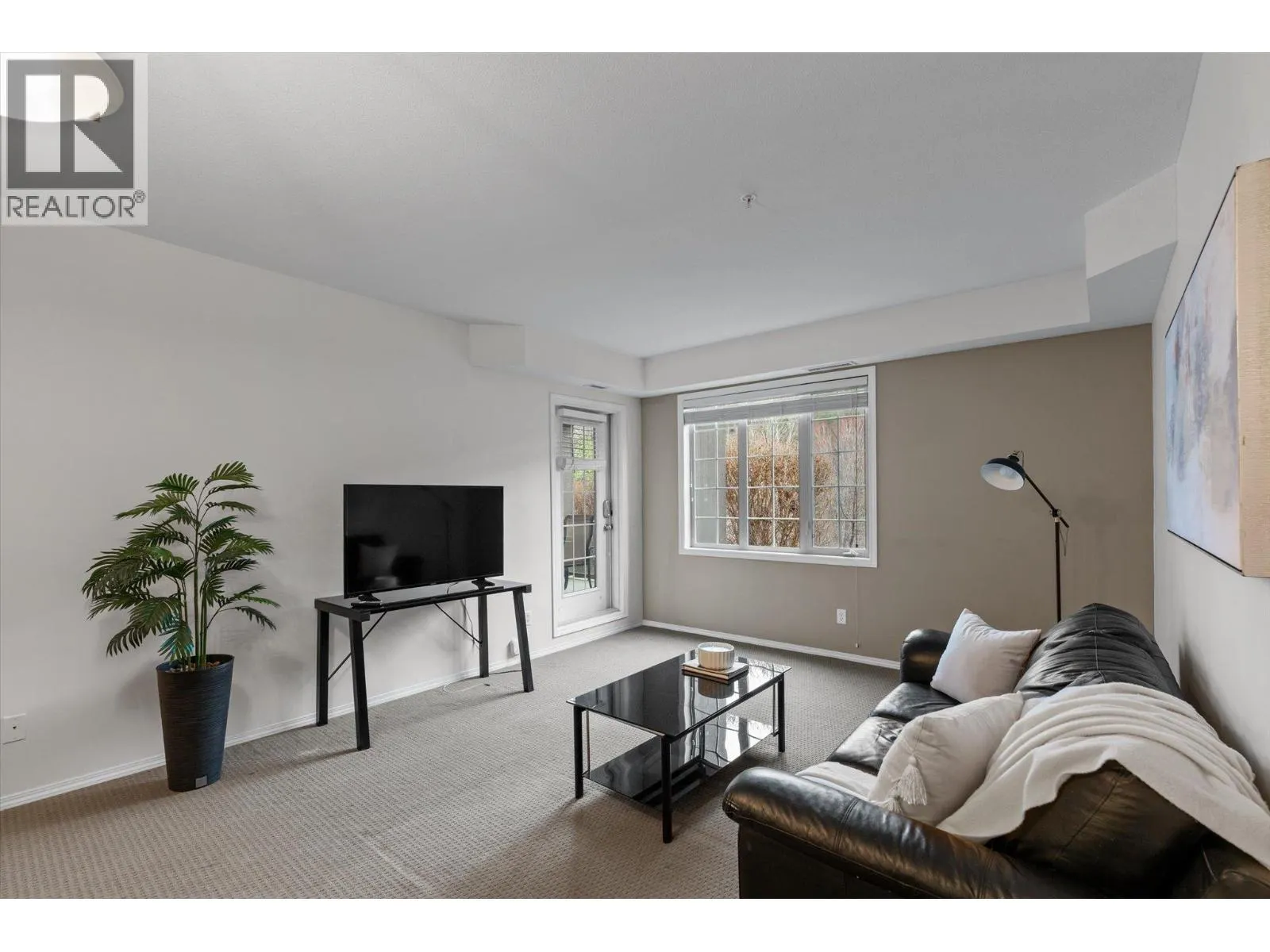 1875 Country Club Drive Unit# 1317