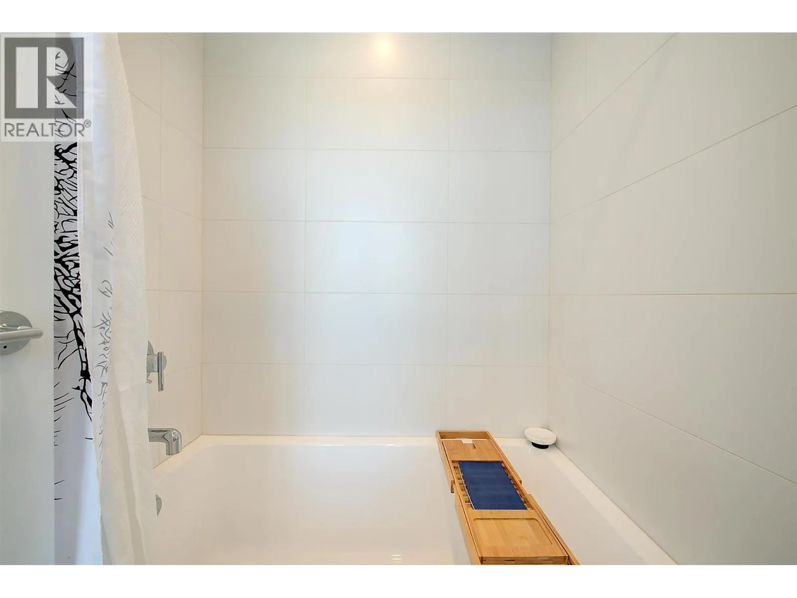 1191 Sunset Drive Unit# 2006