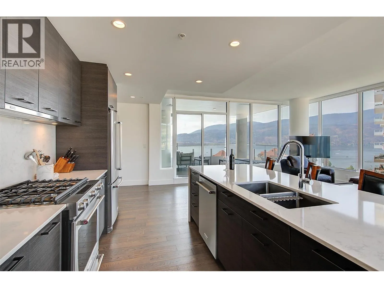 1191 Sunset Drive Unit# 2006