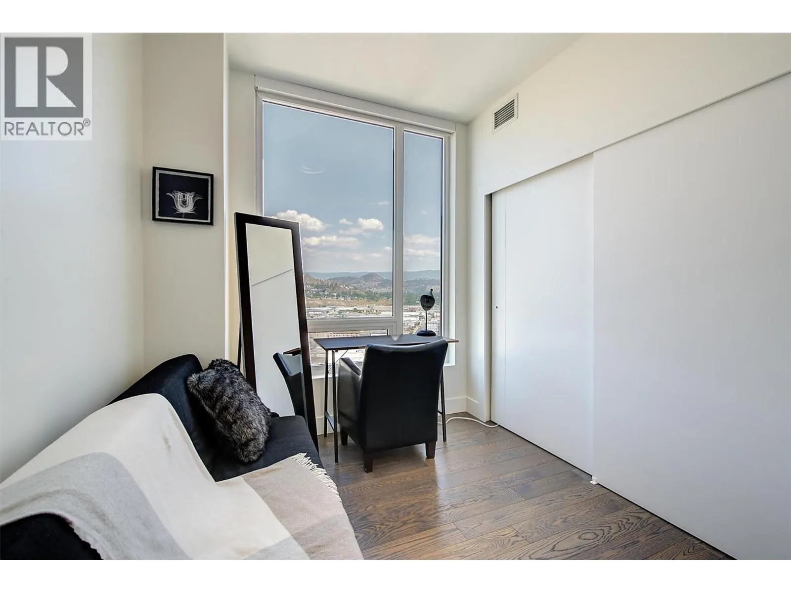 1191 Sunset Drive Unit# 2006