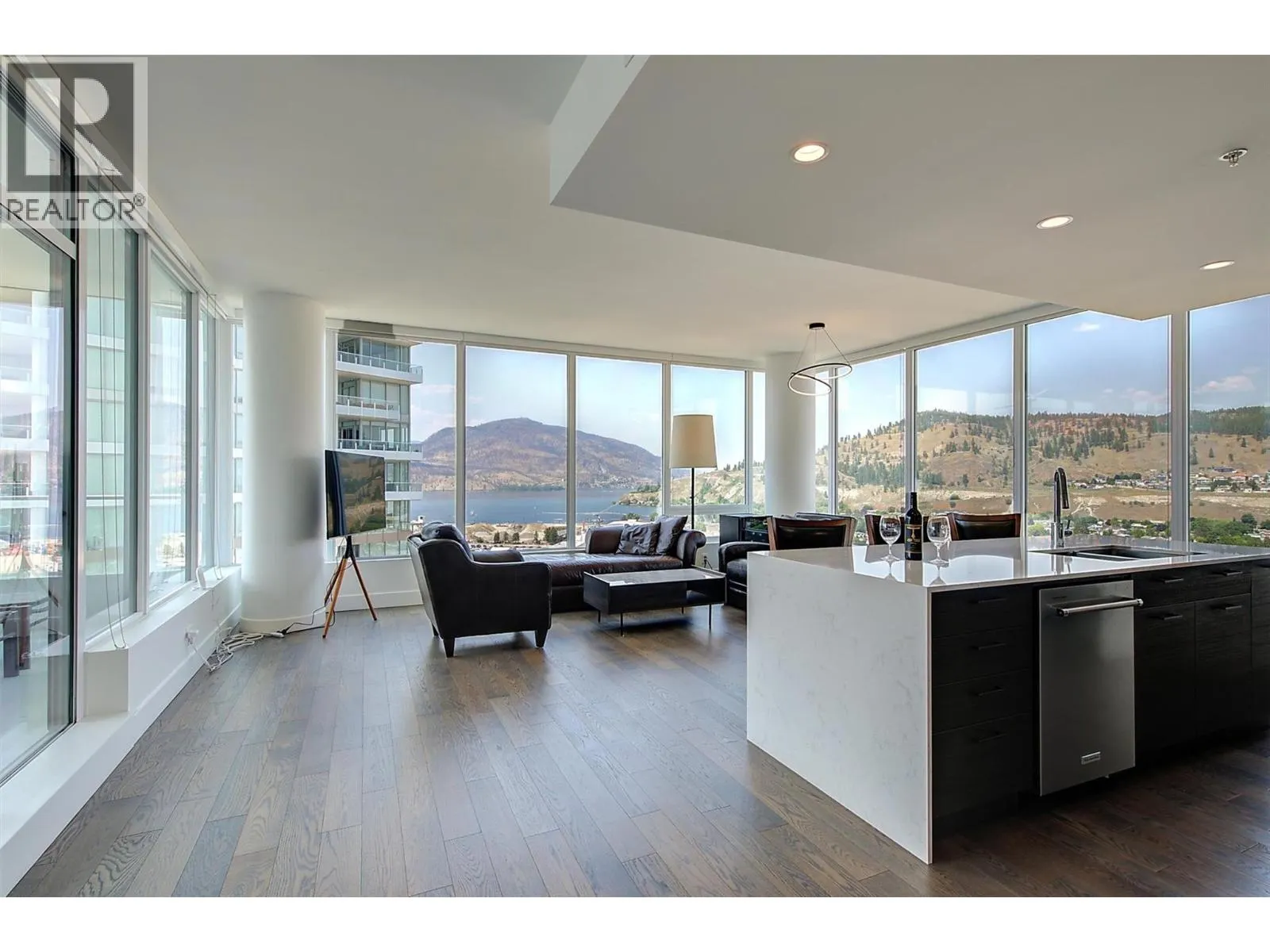 1191 Sunset Drive Unit# 2006