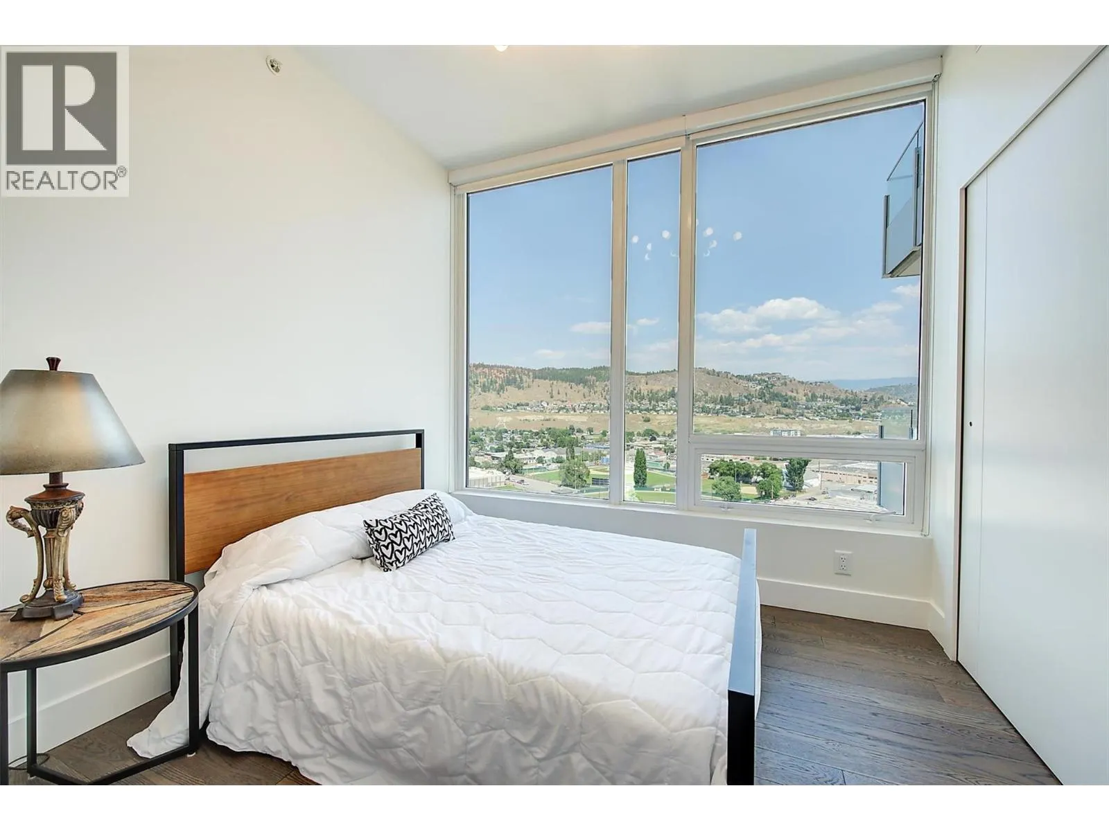 1191 Sunset Drive Unit# 2006