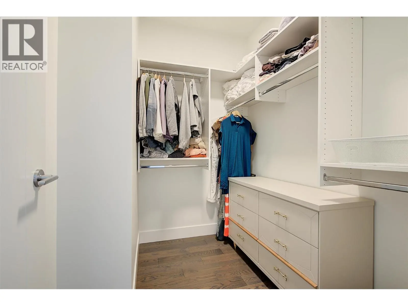 1191 Sunset Drive Unit# 2006