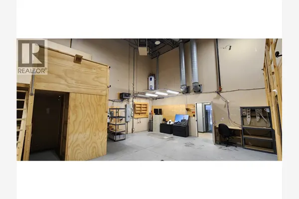 140 Commercial Drive Unit# 107A