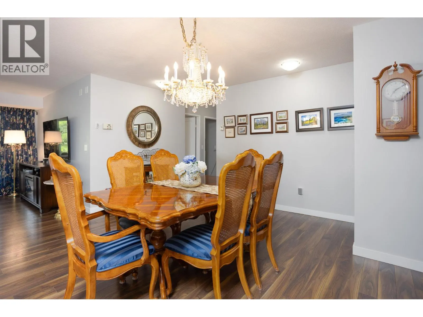 1045 Sutherland Avenue Unit# 315A