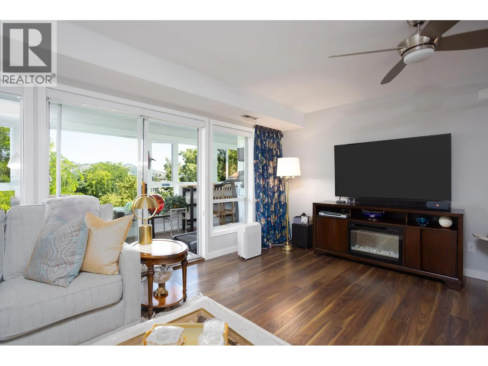 1045 Sutherland Avenue Unit# 315A