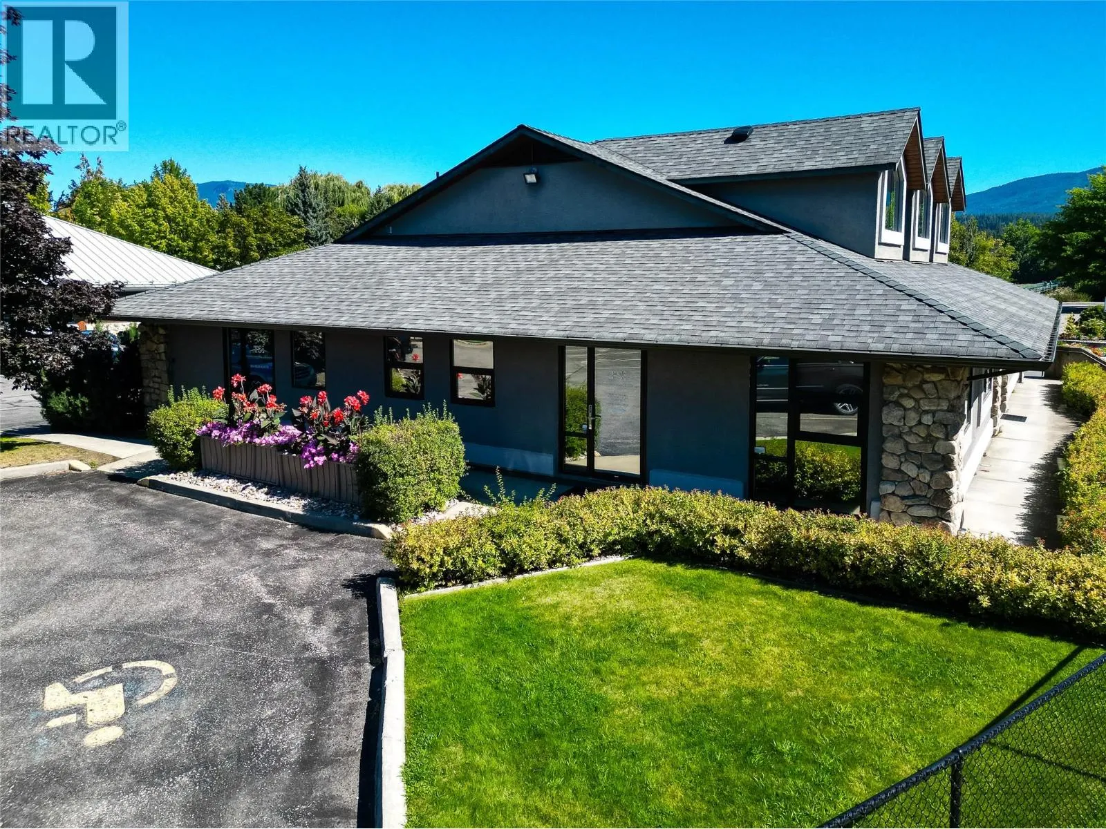 751 Marine Park Drive NE