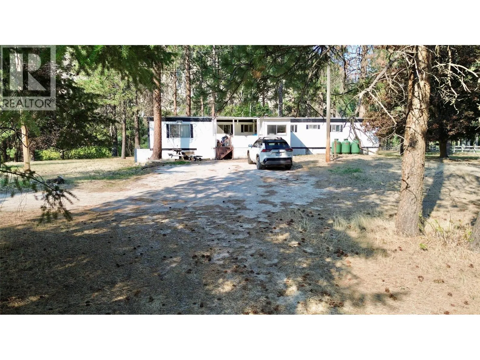 871 Green Lake Road