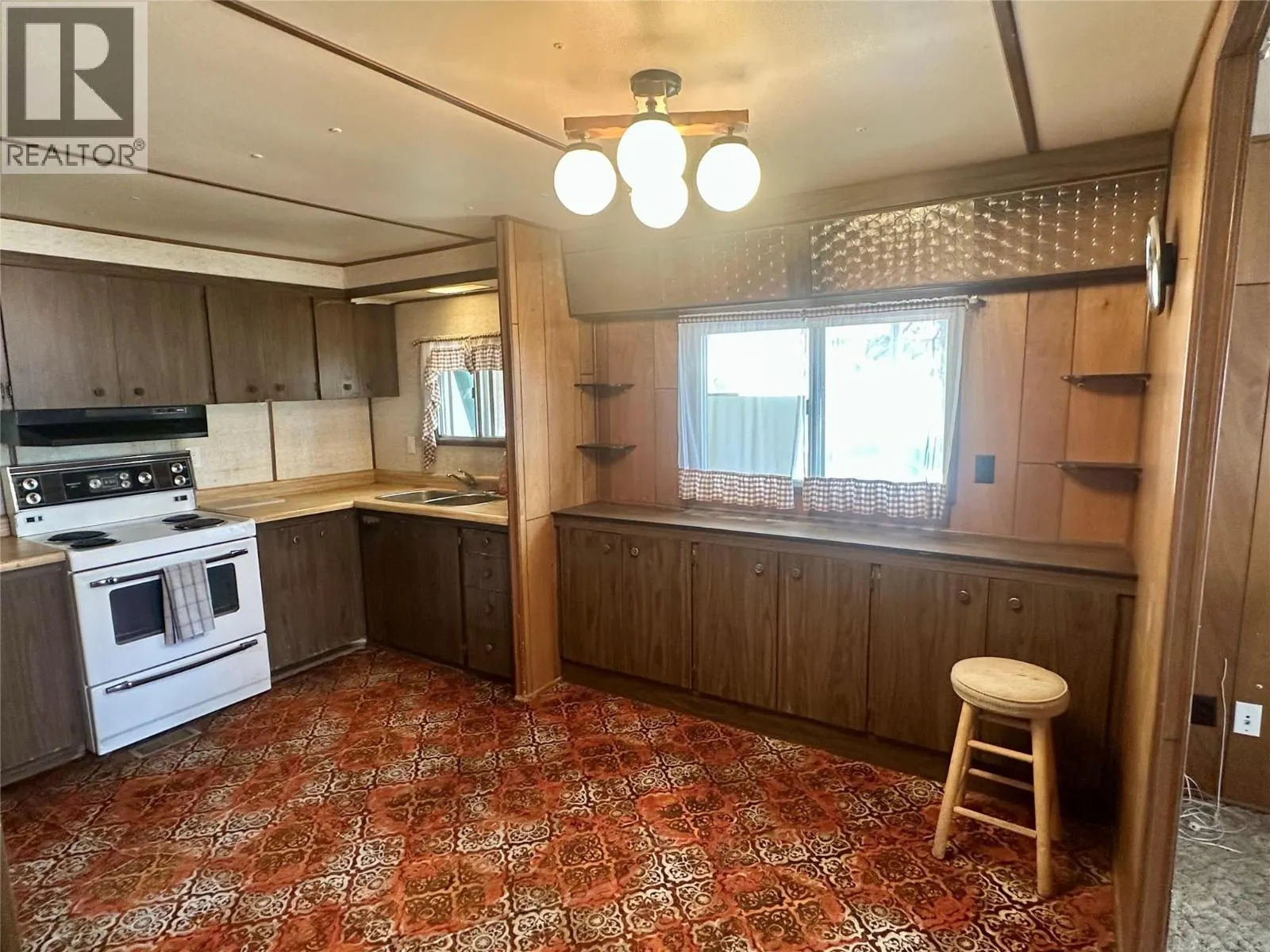 871 Green Lake Road